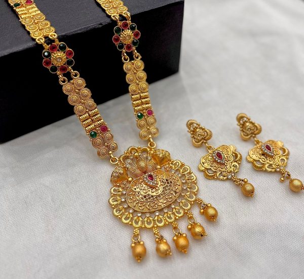 Beautiful Rajvari mala with earrings Quality Premium