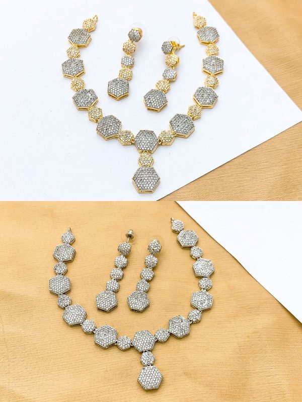 One Carat Necklace with earrings light wait